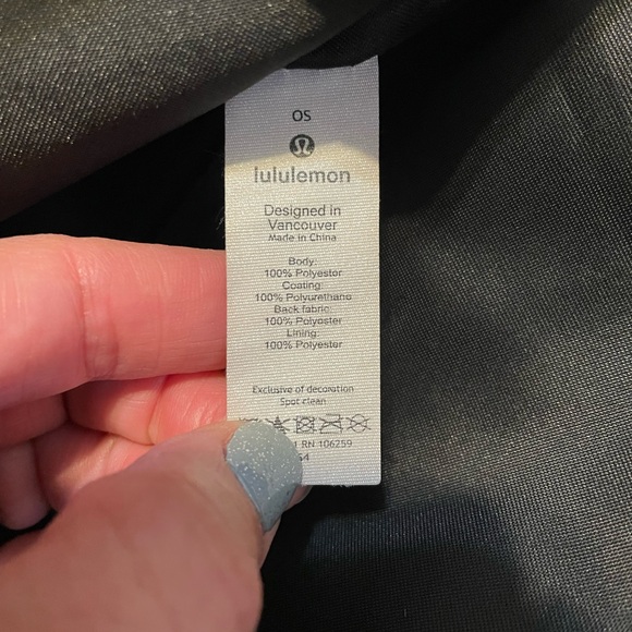 Lululemon Festival Bag - Picture 10 of 16